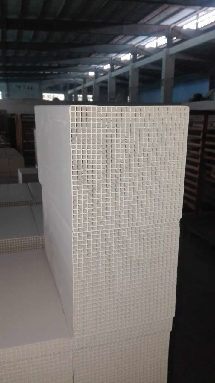 Cordierite Honeycomb Monolith Ceramic for Heater 150*150*300mm