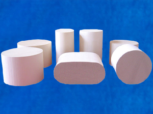 Cordierite Material Honeycomb Ceramic Doc as Catalyst Substrate