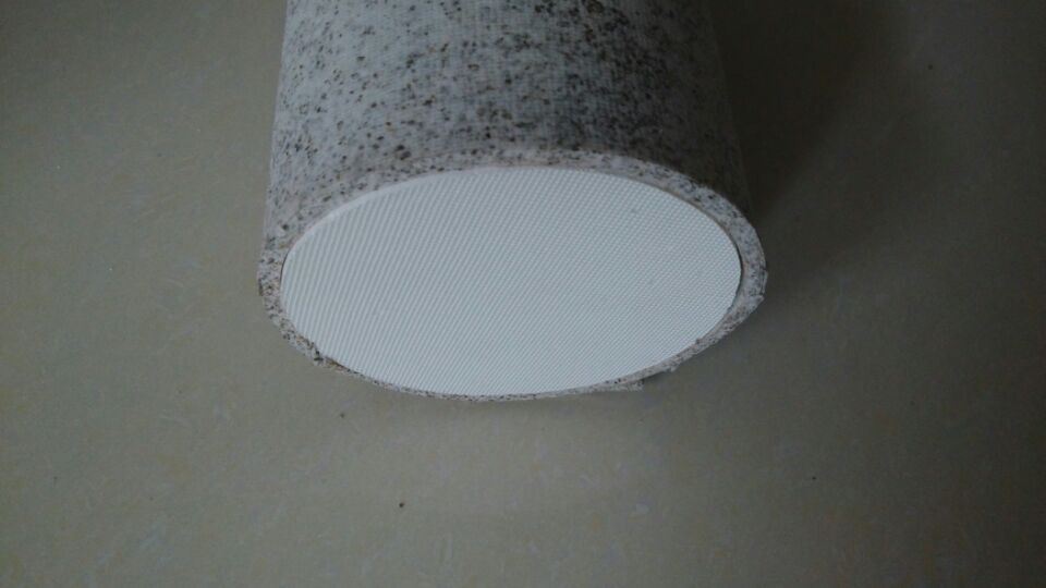 Honeycomb Ceramic Catalyst Substrate Used in Car
