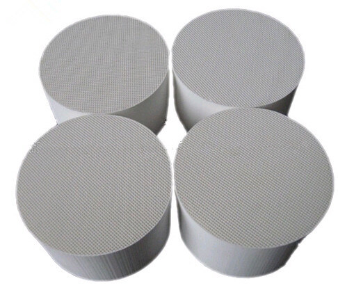 Honeycomb Ceramic Catalyst Ceramic Honeycomb Substrate for Car