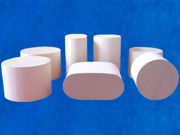Cordierite Material Honeycomb Ceramic Doc as Catalyst Substrate