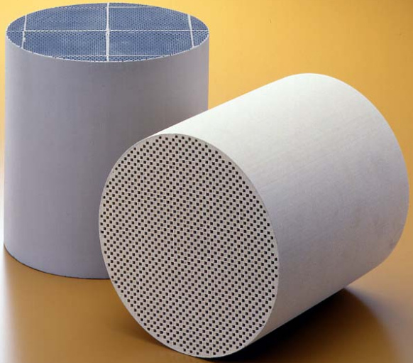 Superior Quality Diesel Particulate Filter DPF Catalytic Converter