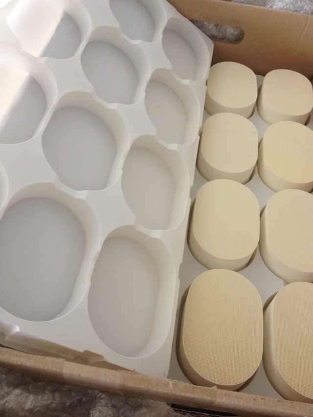 Honeycomb Ceramic Catalyst Substrate Catalytic Monolith