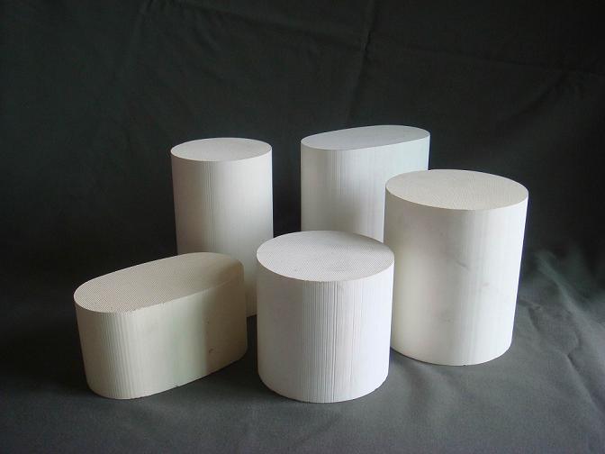 Cordierite Ceramic Honeycomb Catalytic Substrate