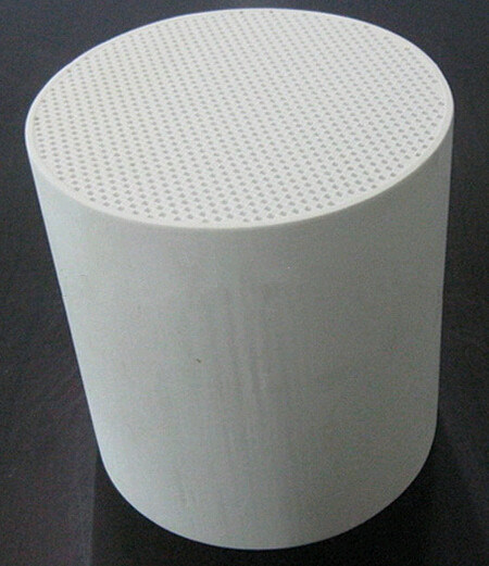 Honeycomb Ceramic Substrate Coated with Noble Metal as Catalyst