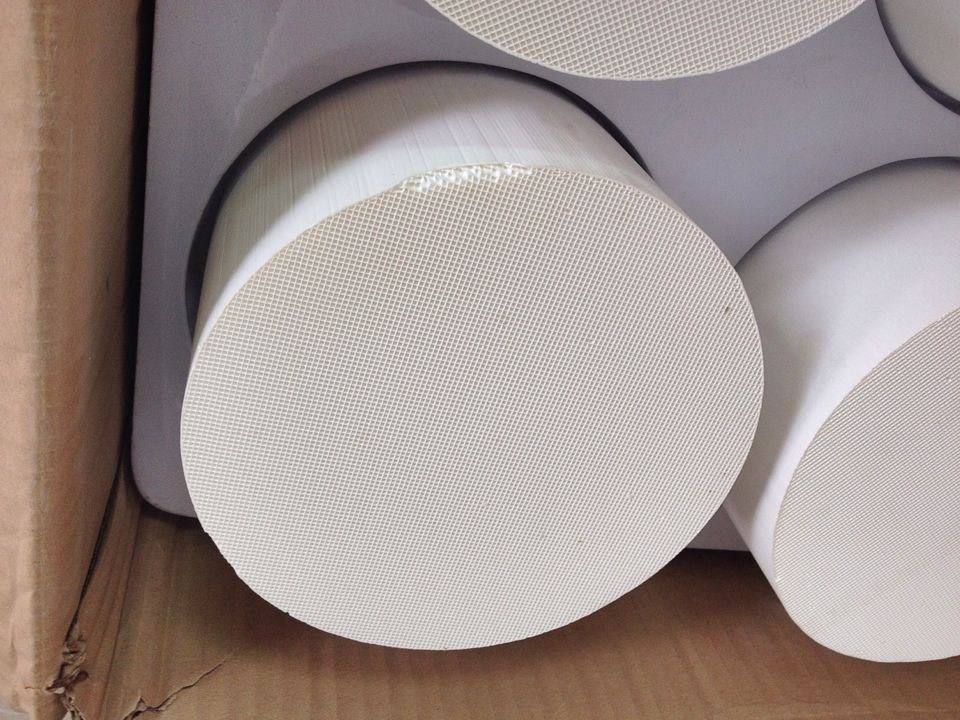 Cordierite Catalyst Substrate Ceramic Catalyst Substrate (DOC)