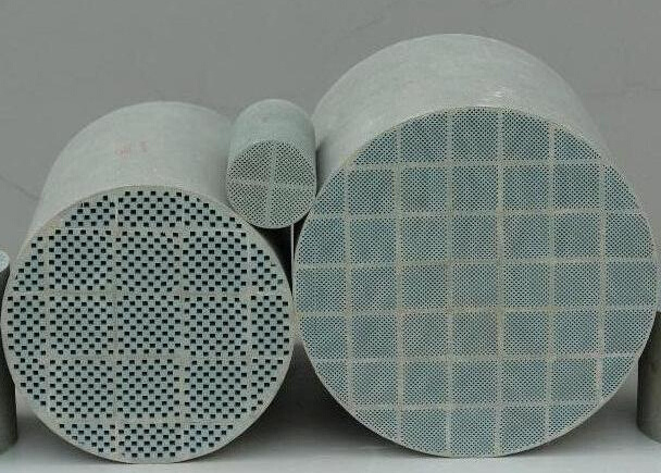 Cordierite Diesel Particulate Filter Honeycomb Ceramic for Diesel Exhaust System